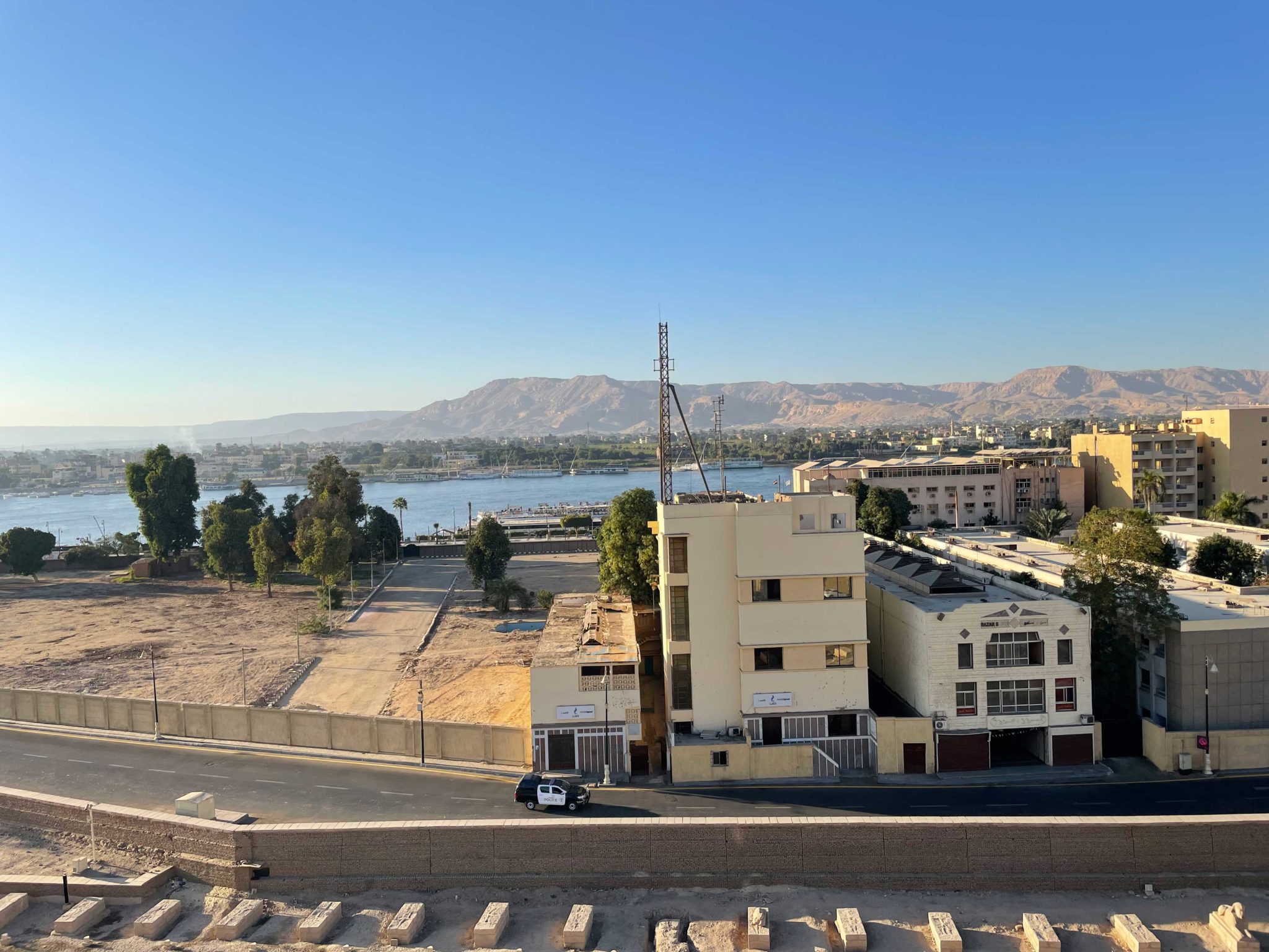 Roundtheworld trip in Luxor_1 at Egypt(12) 世界の絶景と世界遺産（旅日記）